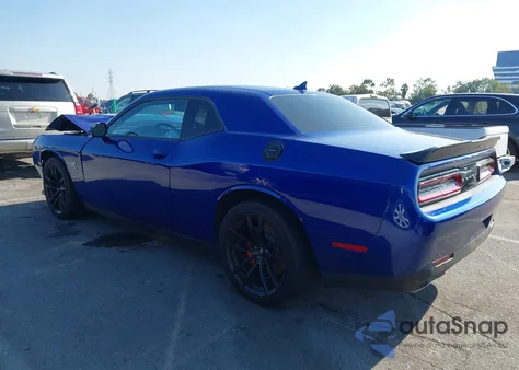 2021 Dodge Challenger R/T Scat Pack z USA, uszkodzony, nr VIN 2C3CDZFJXMH638302